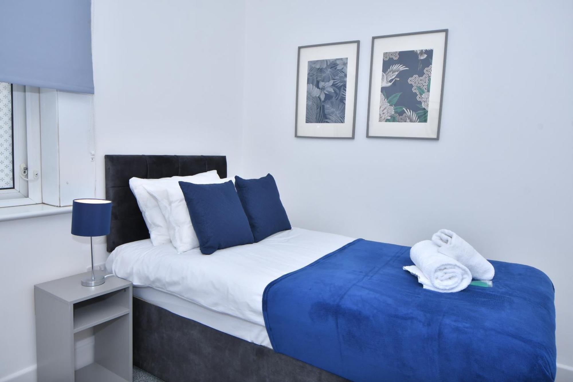 Stay - The Wellington Burton On Trent Exteriör bild