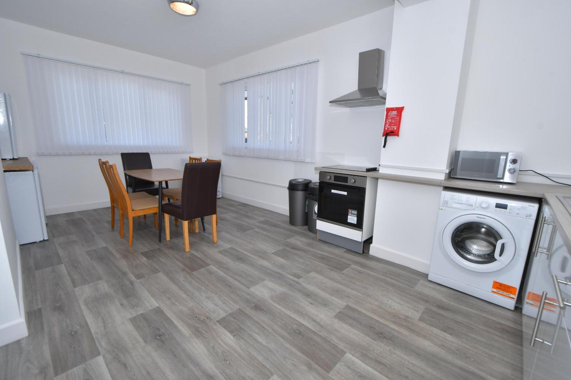 Stay - The Wellington Burton On Trent Exteriör bild